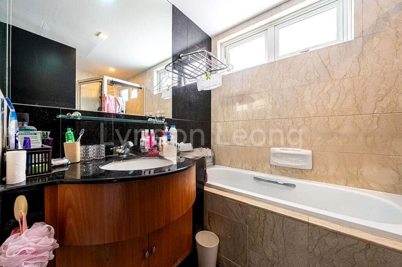 3 Bed Condo for Sale in  Costa Del Sol - Image 3