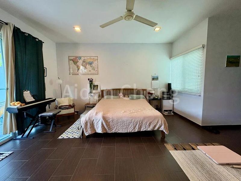 Room (Landed) for Rent in  Island View - Image 4