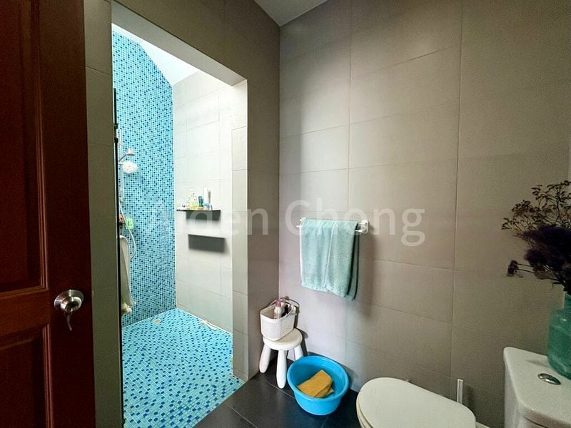 Room (Landed) for Rent in  Island View - Image 6