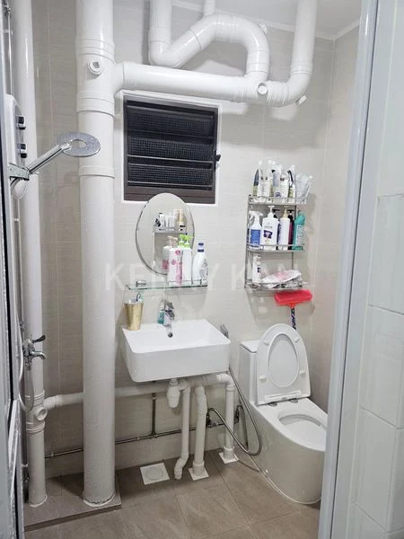 Common Room (HDB) for Rent in  899 Tampines Street 81 - Image 4