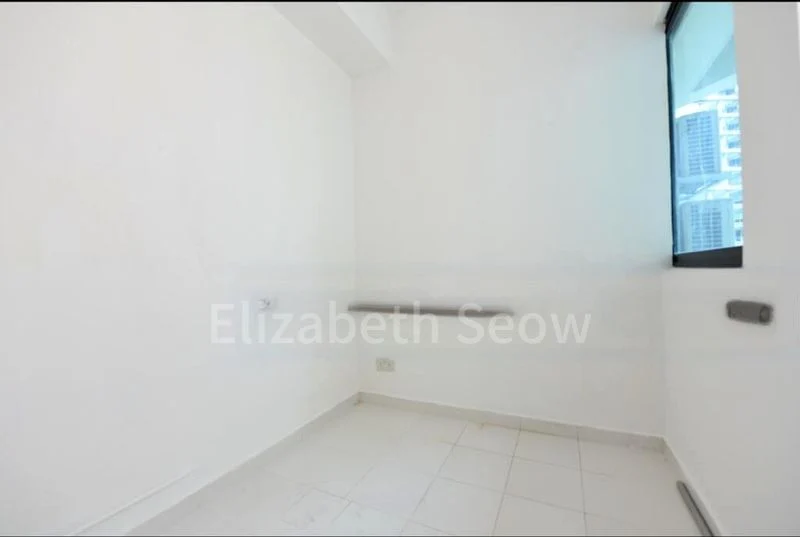 5 Bed Condo for Rent in  Spring Grove - Image 1