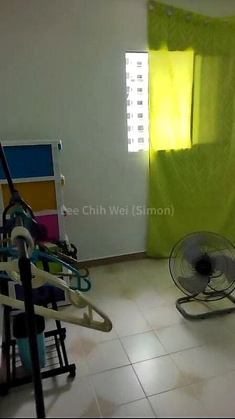Common Room (HDB) for Rent in 208 Boon Lay Place - Image 1