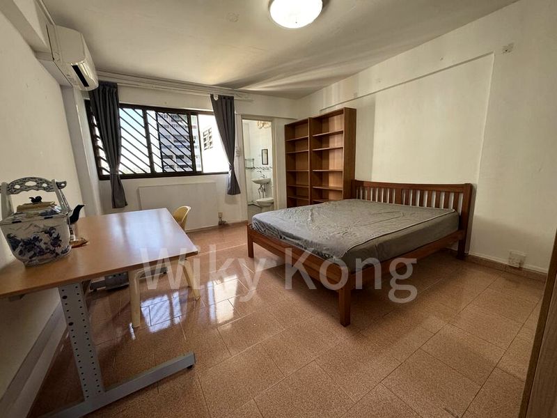 5 Room (5I) HDB for Sale in  425 Tampines Street 41 - Image 11