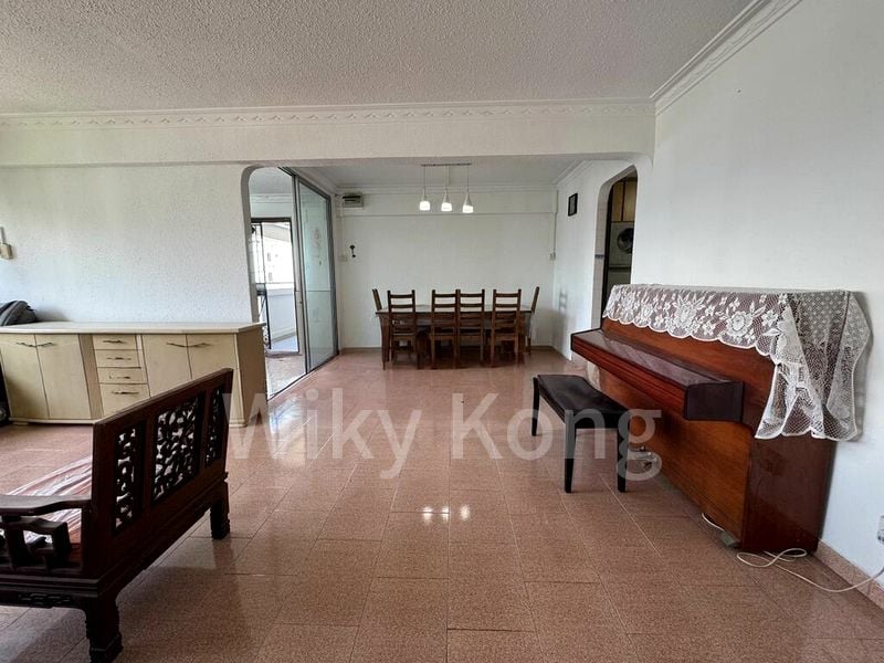 5 Room (5I) HDB for Sale in  425 Tampines Street 41 - Image 14