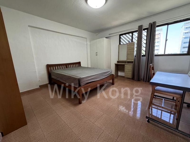 5 Room (5I) HDB for Sale in  425 Tampines Street 41 - Image 12