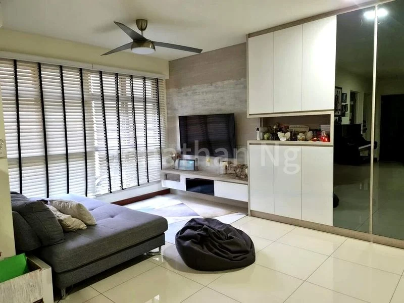 Premium HDB for Sale in  217B Compassvale Drive - Image 2