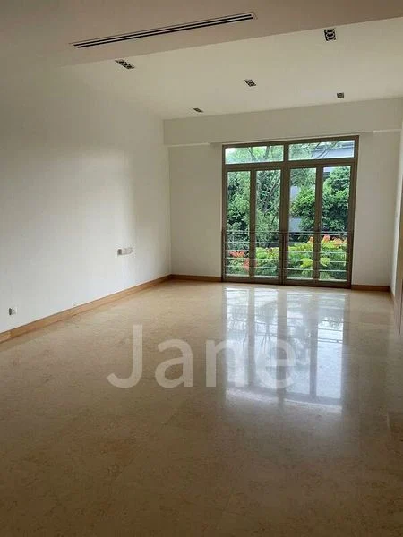 3 Bed Condo for Sale in The Loft - Image 1