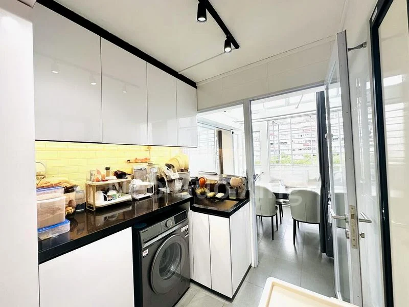 Maisonette HDB for Sale in 938 Tampines Avenue 5 - Image 5