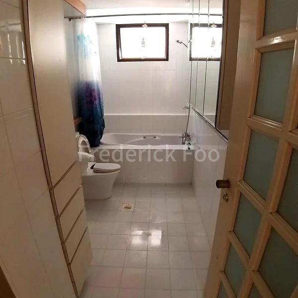 2 Bed Condo for Rent in  Yong An Park - Image 1