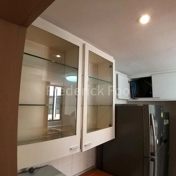 2 Bed Condo for Rent in  Yong An Park - Image 2