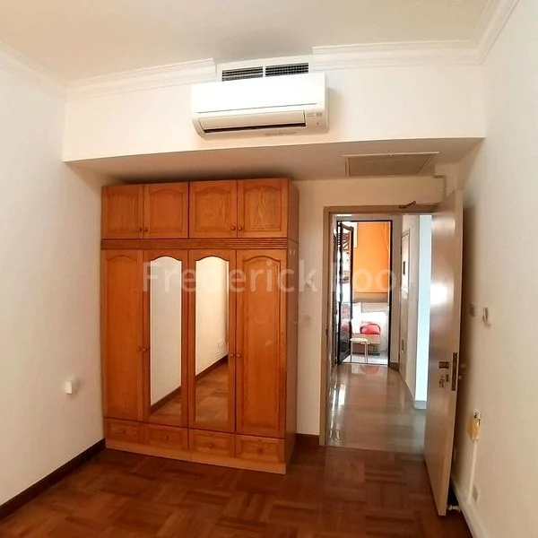 2 Bed Condo for Rent in  Yong An Park - Image 6