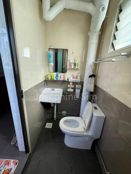 4 Room (4A) HDB for Rent in  531 Hougang Avenue 6 - Image 6