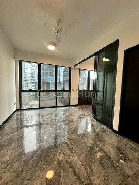 1 Bed Condo for Rent in Midtown Bay - Image 2