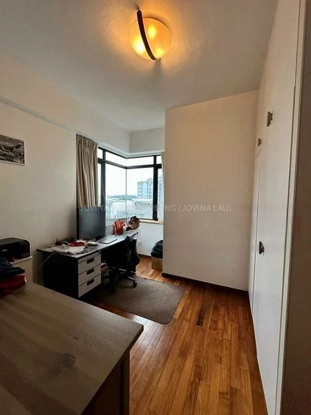 3 Bed Condo for Rent in  The Merasaga - Image 12