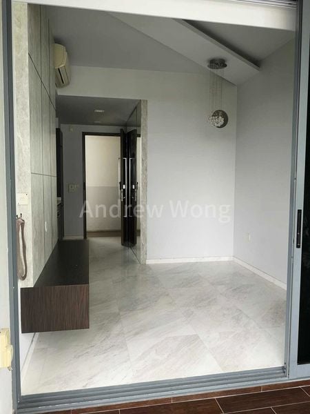 2 Bed Condo for Rent in  Spottiswoode 18 - Image 10