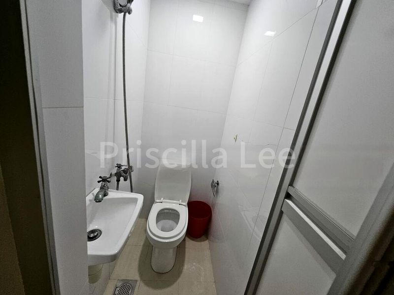 Common Room (Condo) for Rent in  Oasis @ Elias - Image 11