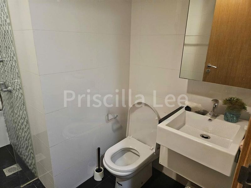 Common Room (Condo) for Rent in  Oasis @ Elias - Image 9