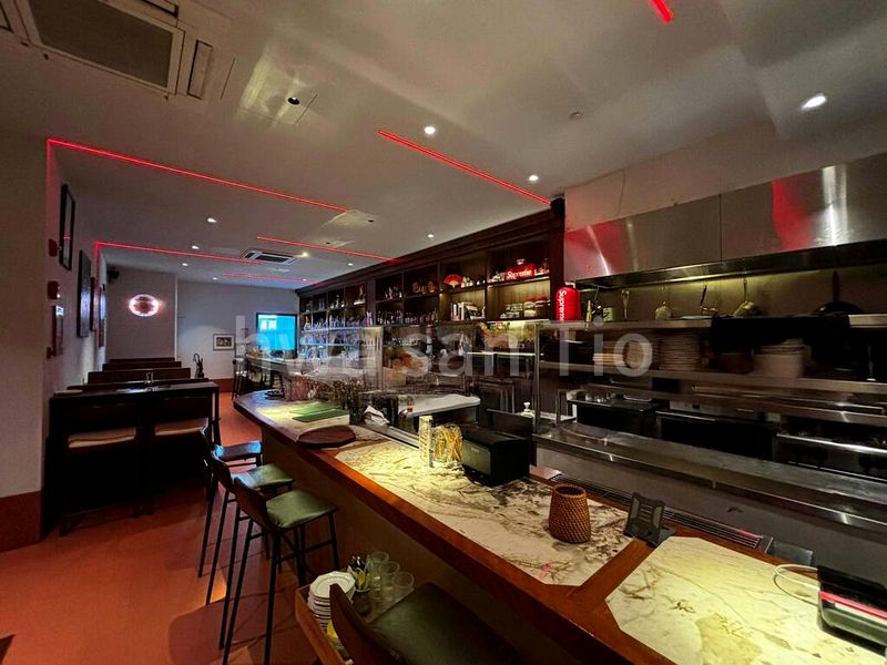 Food & Beverage for Rent: ❤️ F&B  renovated  exhaust  grease trap  gas  high ceilings @ Lavender - Image 5