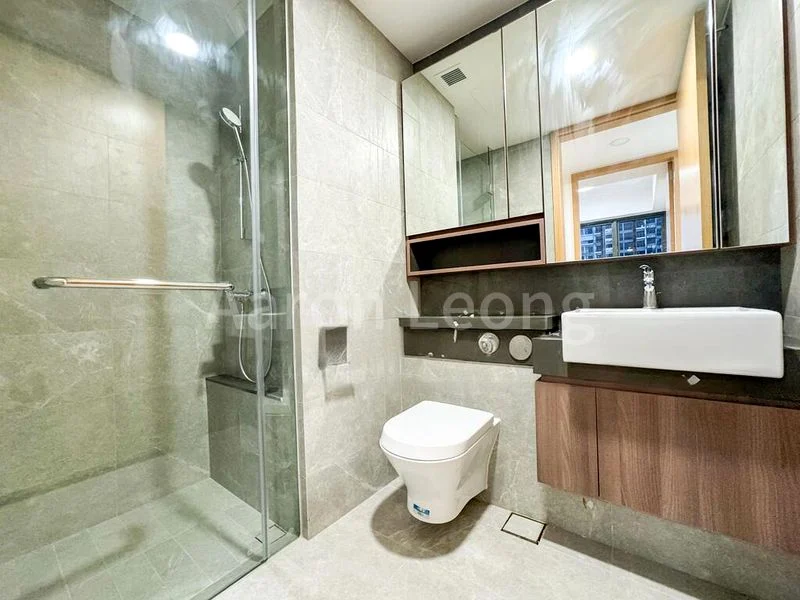 2 Bed Condo for Rent in  Midwood - Image 9