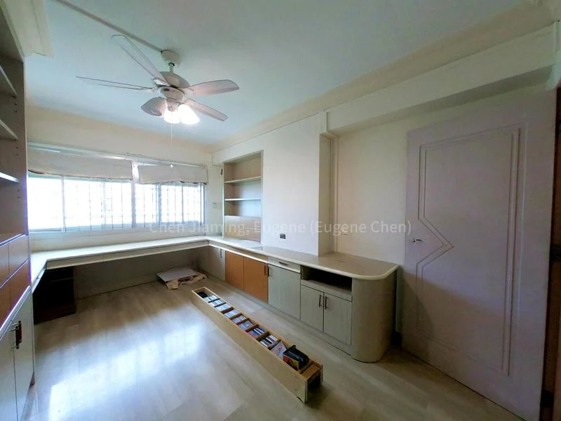 Executive HDB for Rent in  856B Tampines Street 82 - Image 10