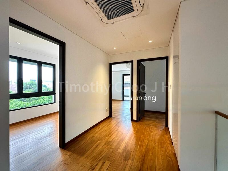 8 Bed Bungalow (Landed) for Sale in  Lucky Hill - Image 13