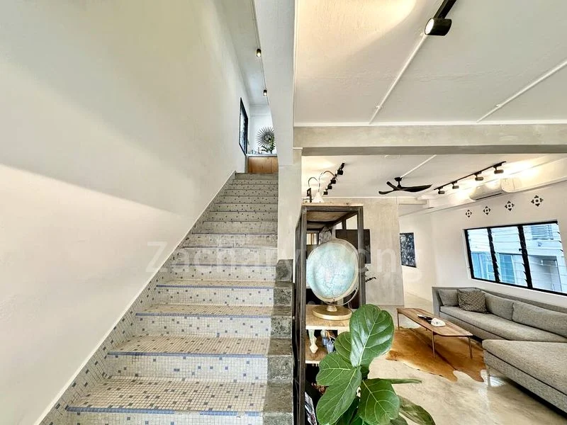 4 Bed Apartment (Condo) for Sale in  Marshall Road - Image 11