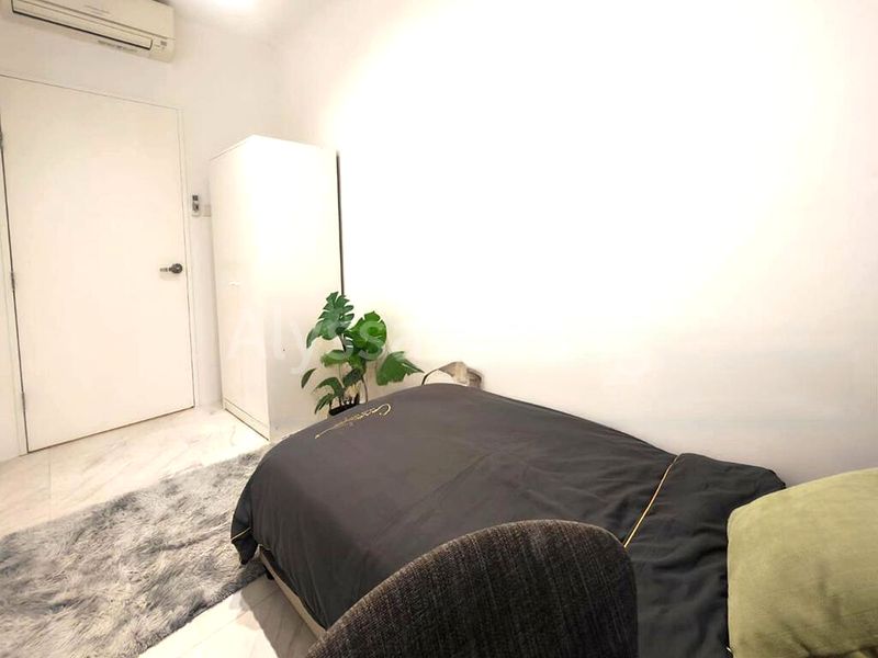 Common Room (Condo) for Rent in  The Lakeshore - Image 13