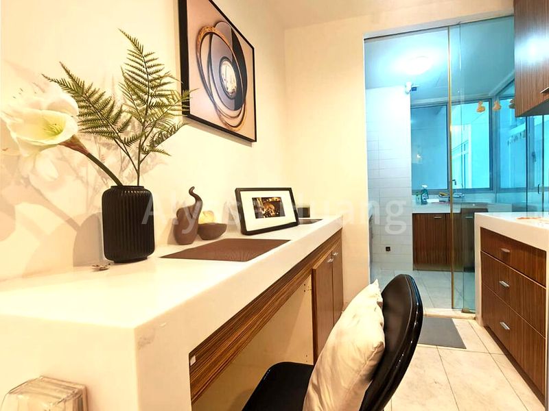 Common Room (Condo) for Rent in  The Lakeshore - Image 9