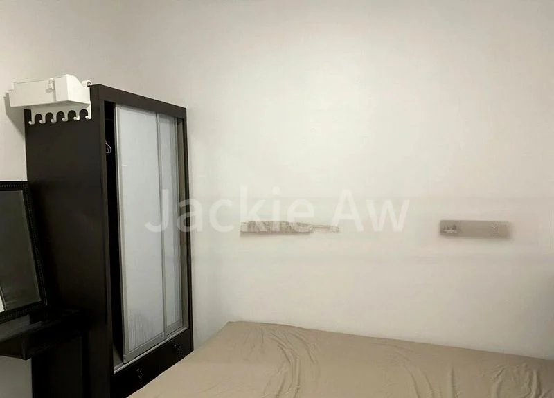 Common Room (Condo) for Rent in Emerald Park - Image 7