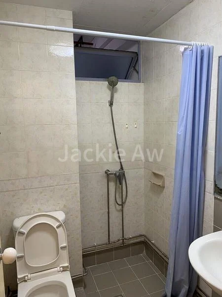 Common Room (Condo) for Rent in Emerald Park - Image 3