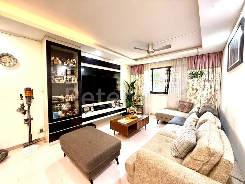5 Room (5I) HDB for Sale in  50 Sims Drive - Image 1