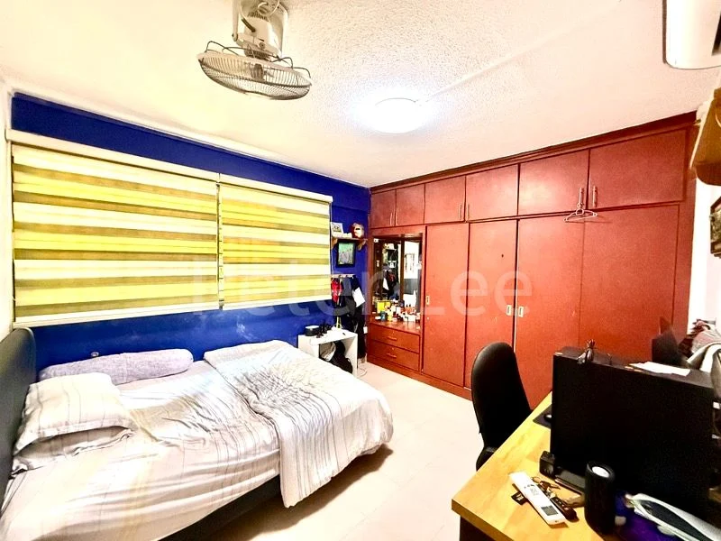 5 Room (5I) HDB for Sale in  50 Sims Drive - Image 8