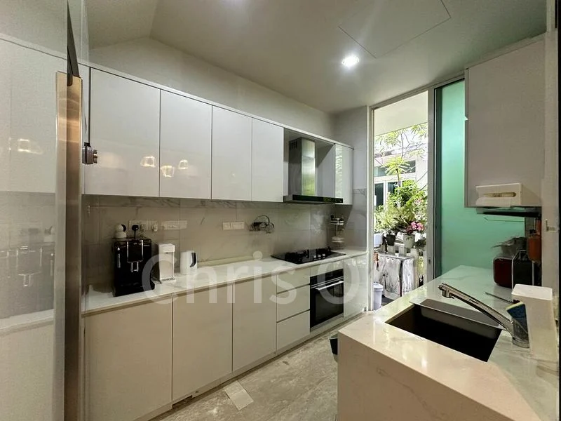 4 Bed Cluster House (Landed) for Sale in  Cabana - Image 3