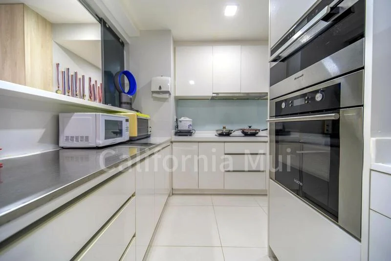 4 Bed Executive Condo for Sale in  Canberra Road - Image 5