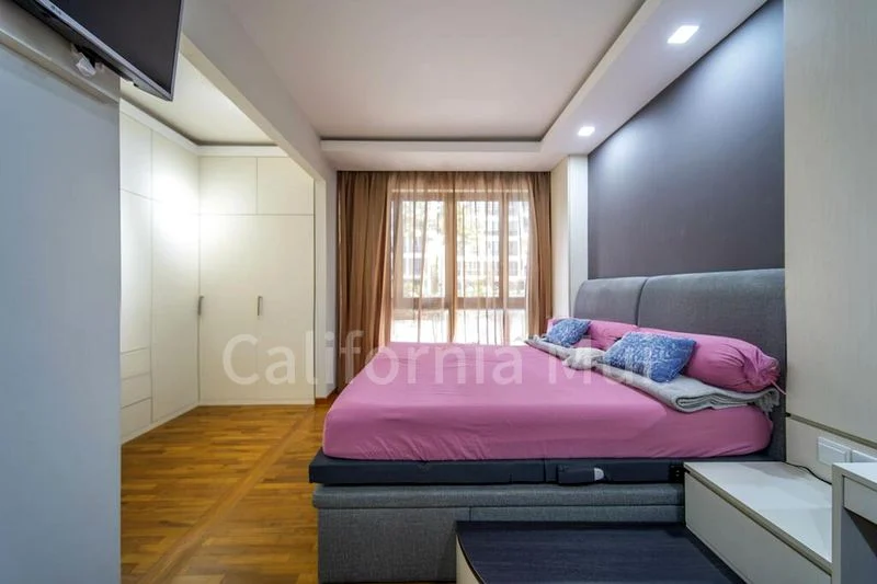 4 Bed Executive Condo for Sale in  Canberra Road - Image 11