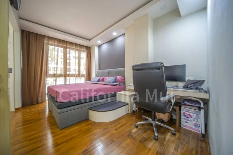 4 Bed Executive Condo for Sale in  Canberra Road - Image 12