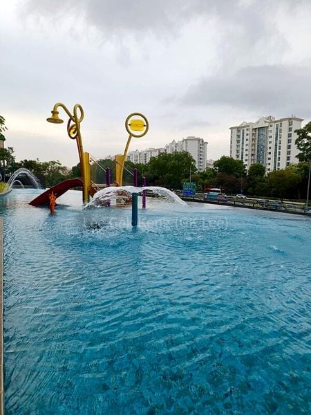 3 Bed Executive Condo for Sale in Tenet - Image 4