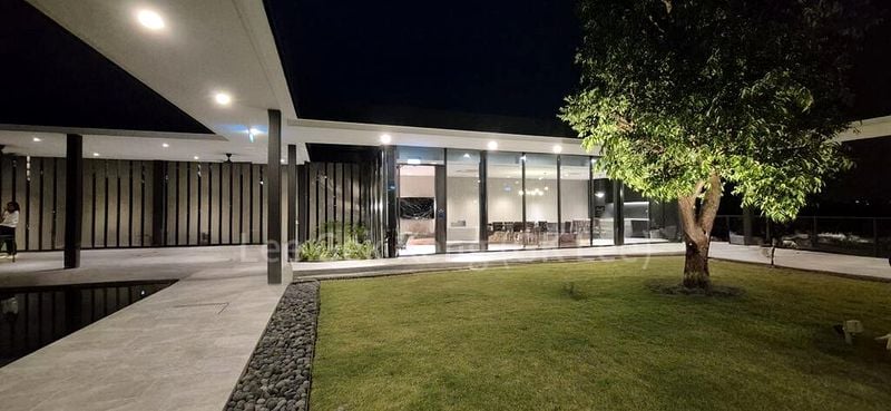 3 Bed Executive Condo for Sale in Tenet - Image 1