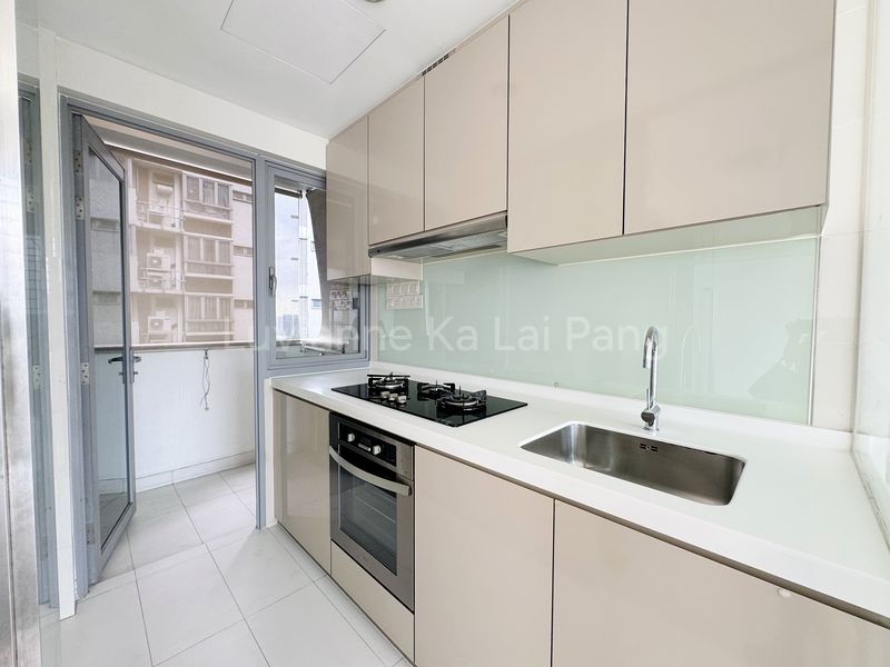 3 Bed Condo for Sale in Centro Residences - Image 5