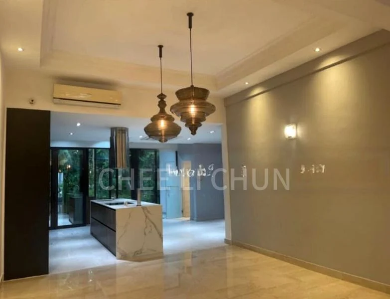 5 Bed Condo for Rent in  La Suisse I - Image 7