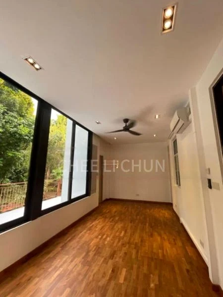 5 Bed Condo for Rent in  La Suisse I - Image 6