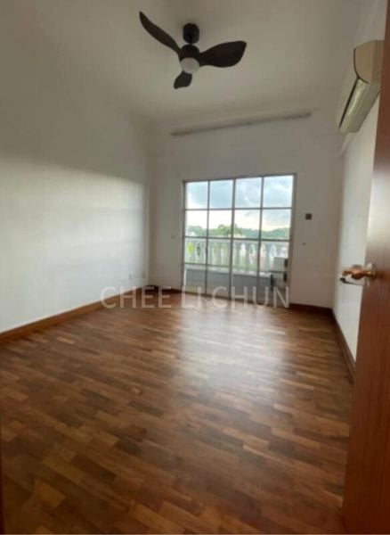 5 Bed Condo for Rent in  La Suisse I - Image 1