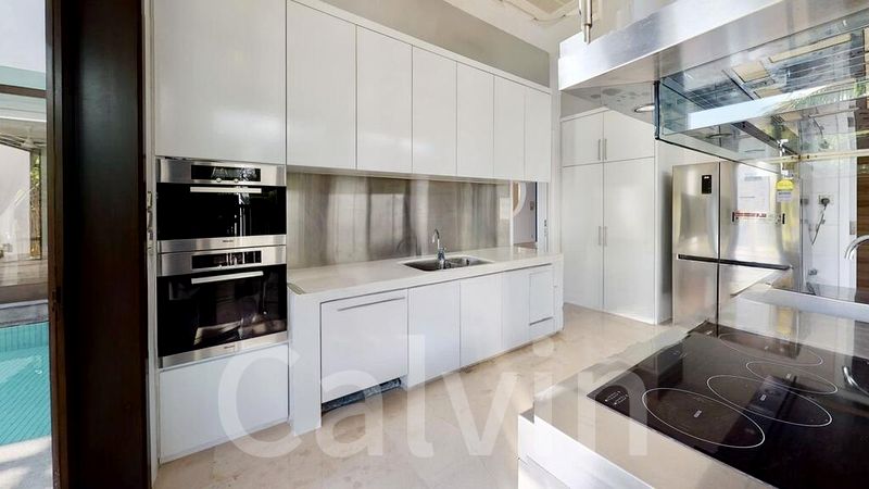 6 Bed Bungalow (Landed) for Sale in  Ocean Drive - Image 2