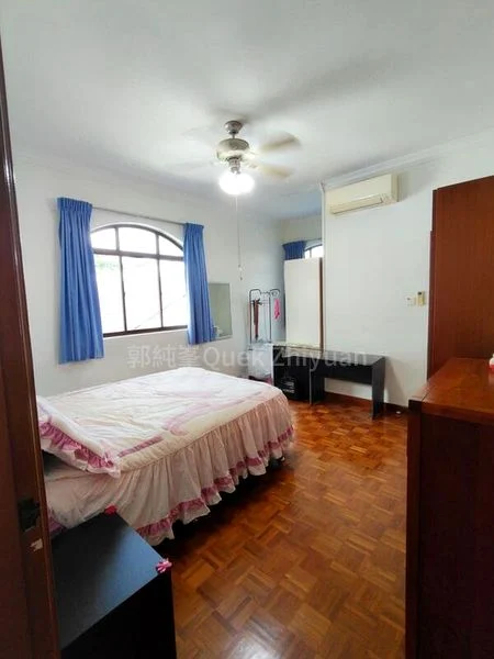 4 Bed Semi-Detached House (Landed) for Sale in  Cosford Road - Image 4