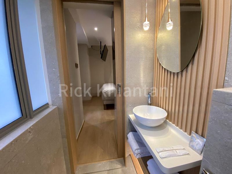 1 Bed Condo for Rent in  The Paragon - Image 17