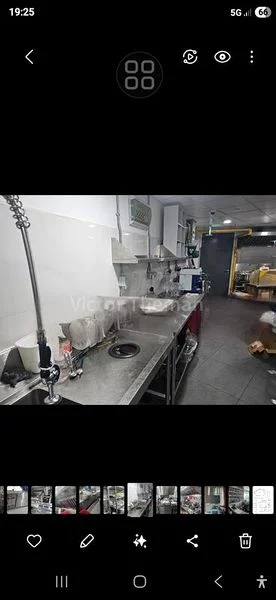 Shop / Shophouse for Rent: Jurong Gateway - Image 3