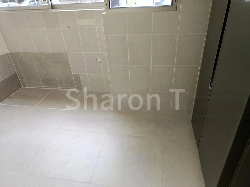 3 Bed Condo for Rent in  Chancery Court - Image 10
