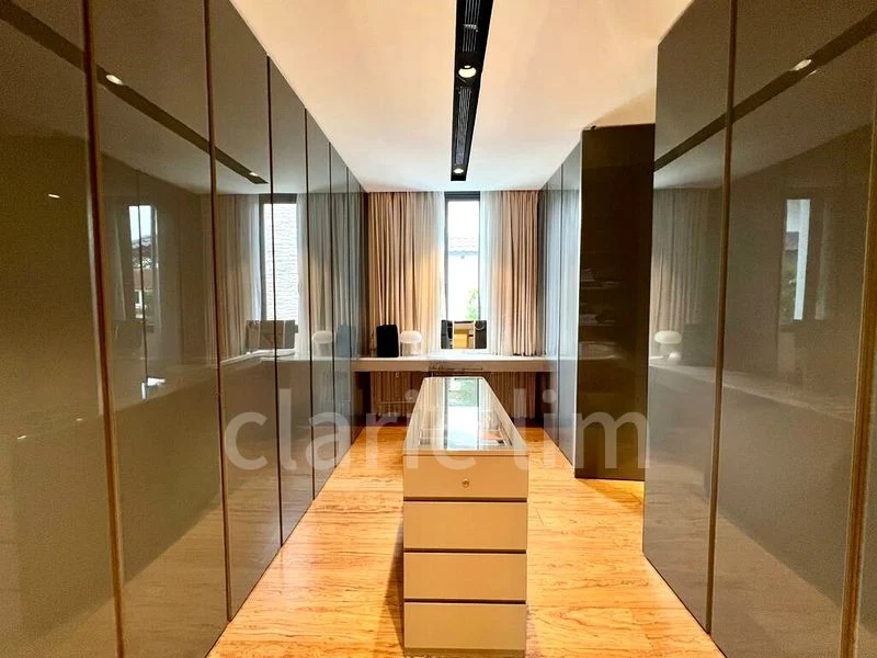 5 Bed Semi-Detached House (Landed) for Sale in  Mun Wah Garden - Image 5