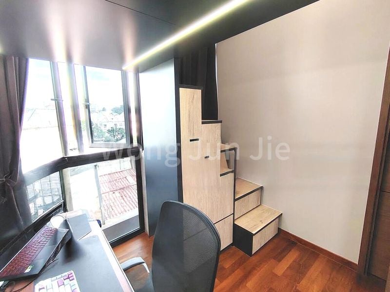 3 Bed Condo for Rent in  Parkwood Residences - Image 13