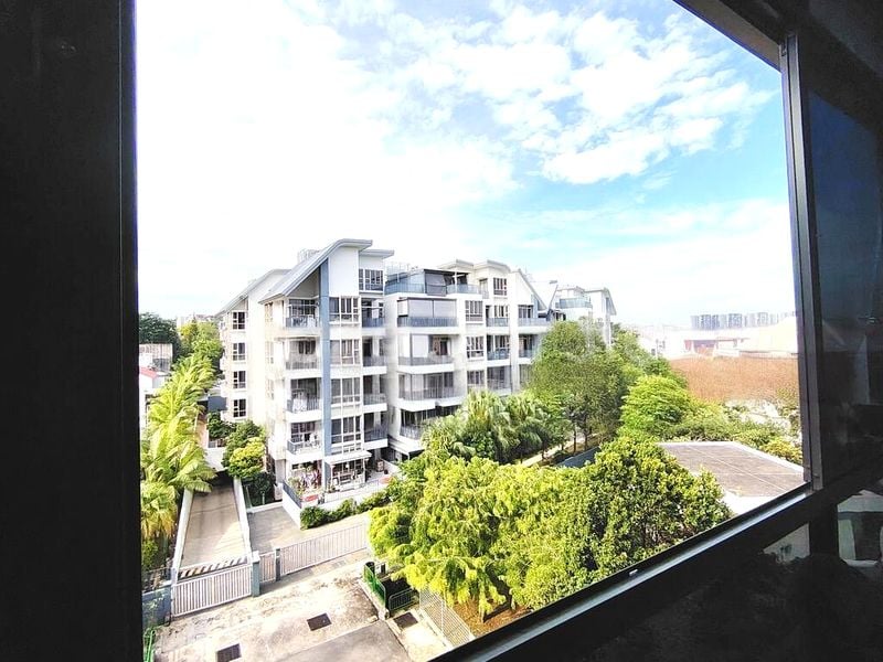 3 Bed Condo for Rent in  Parkwood Residences - Image 12